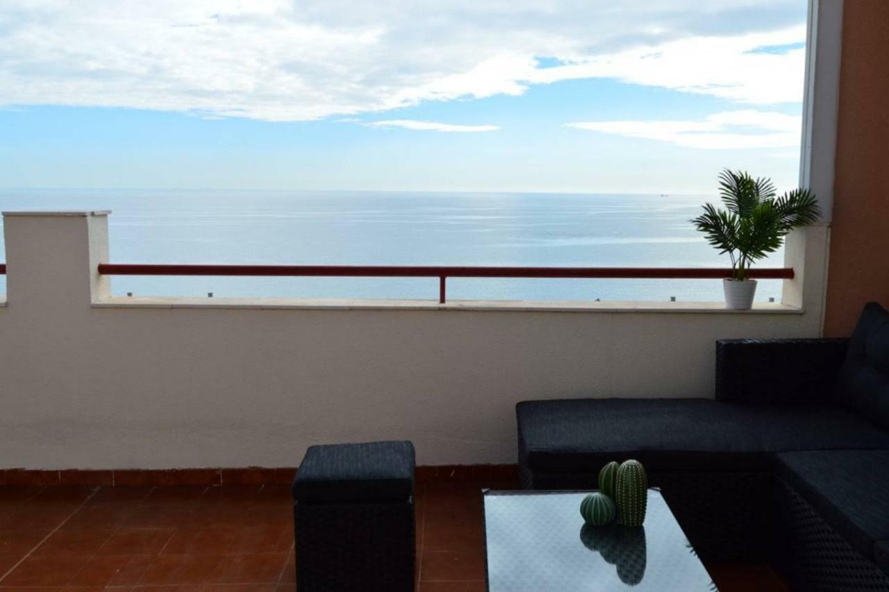 شقة بينالماذينا  في Duplex Con Impresionantes Vistas Al Mar المظهر الخارجي الصورة